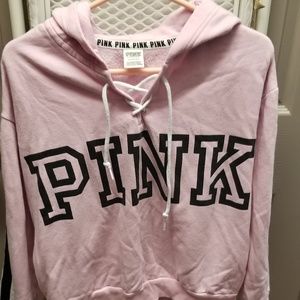 Hoodie with side pockets